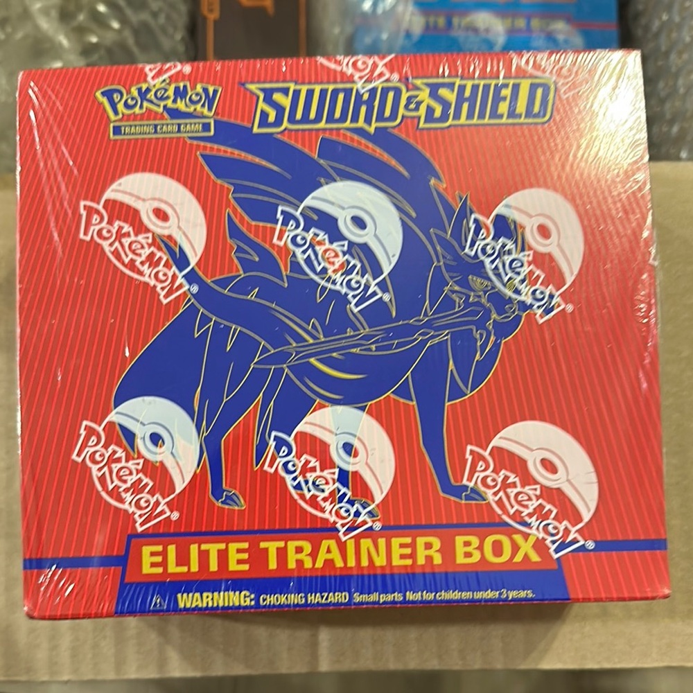 Pokemon Sword & Shield Elite Trainer Box